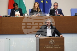 Народно събрание - проектокабинет на ГЕРБ-СДС - дебати