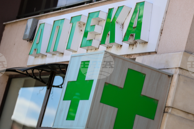 Фармацевти искат спешно отлагане на изцяло електронните рецепти 