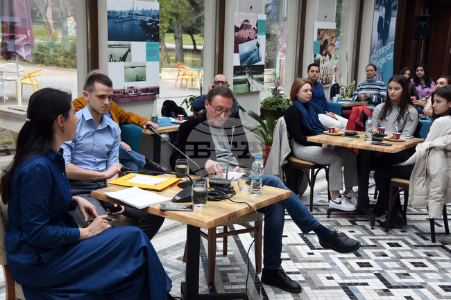 Варна-дискусия-европейски журналисти и граждани