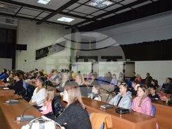 Снимка: Община Благоевград - Вера Маринова представи книгата си „Обръчите на Венера“ в Благоевград