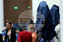 Парламент - заседание