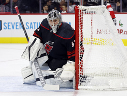 Coyotes Hurricanes Hockey