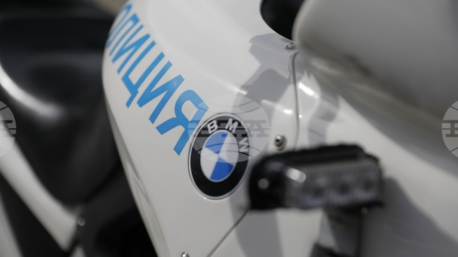 Полицията в Русе арестува трима души при акция срещу наркоразпространението