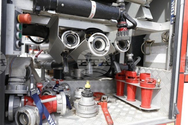 Потушен е пожарът в автоморгата в близкия до Русе град Мартен