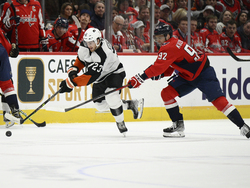 Flyers Capitals Hockey
