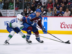 Canucks Avalanche Hockey