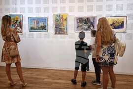 Варна - „Млади надежди“ - изложба