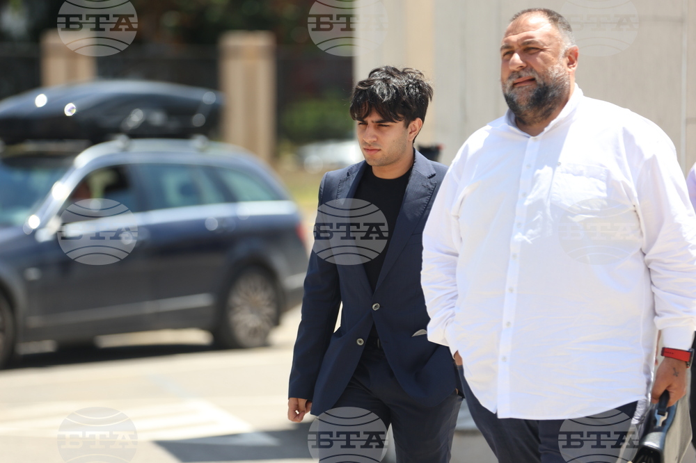 Адриан Антонов - дело