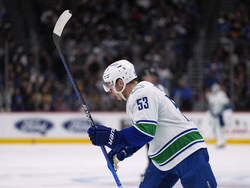 Canucks Avalanche Hockey