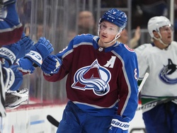 Canucks Avalanche Hockey