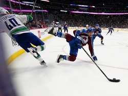 Canucks Avalanche Hockey