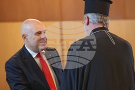 Форум - „За мащабни действия срещу войната по пътищата“
