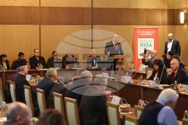 Форум - „За мащабни действия срещу войната по пътищата“