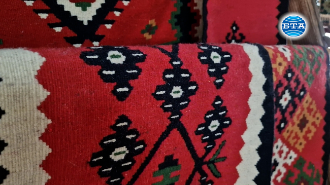 Магията на килимарството - мост между Пирот и Чипровци