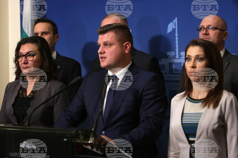 Парламент - Възраждане - брифинг