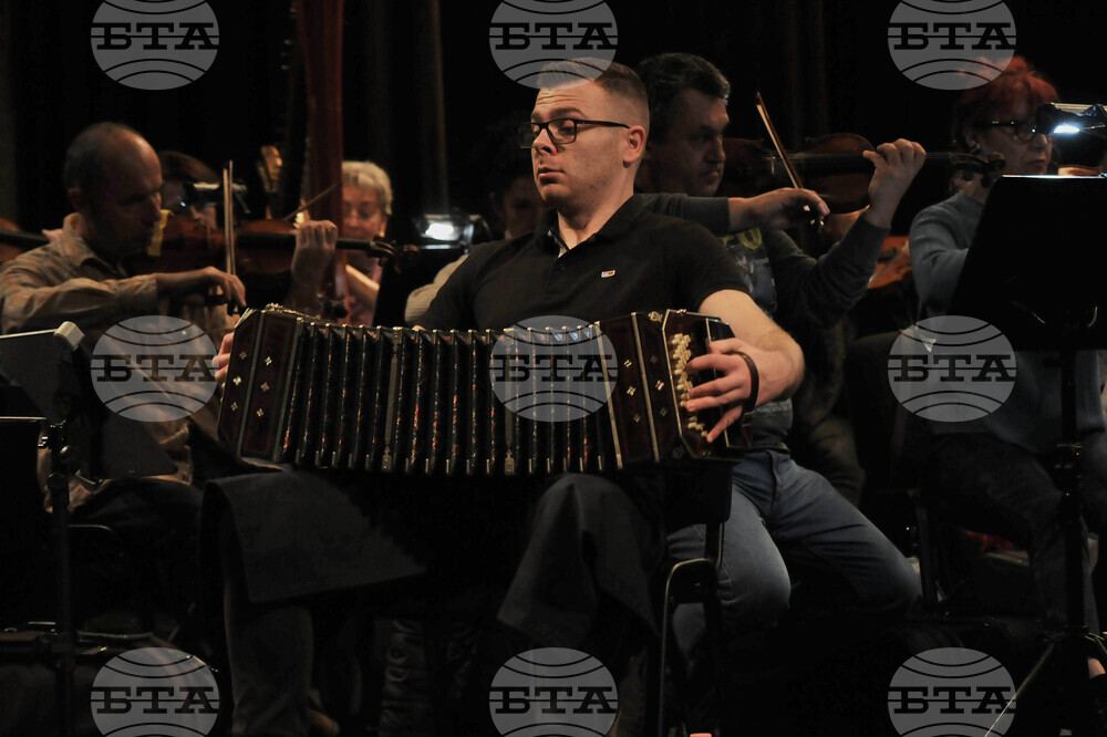 Бургас - опера - Пиацола - последният концерт - репетиция