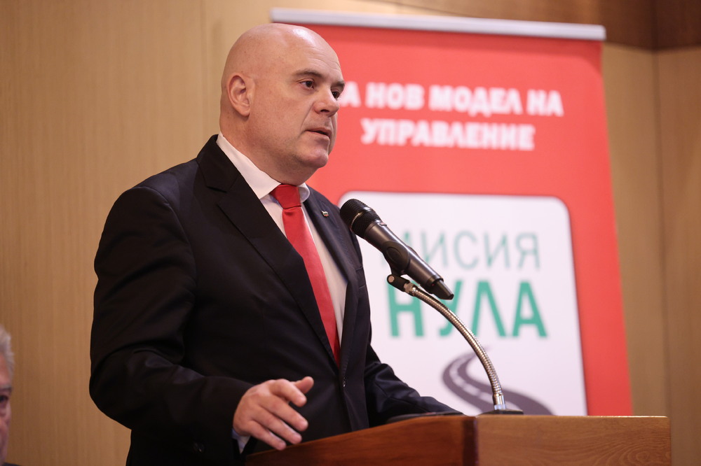 Главният прокурор Иван Гешев: По пътищата се убиват повече българи, отколкото във военен конфликт. Време е политиците да защитят интересите и на гражданите