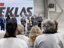 Държавният глава участва в откриването на високотехнологичен завод за автомобилни компоненти във Враца