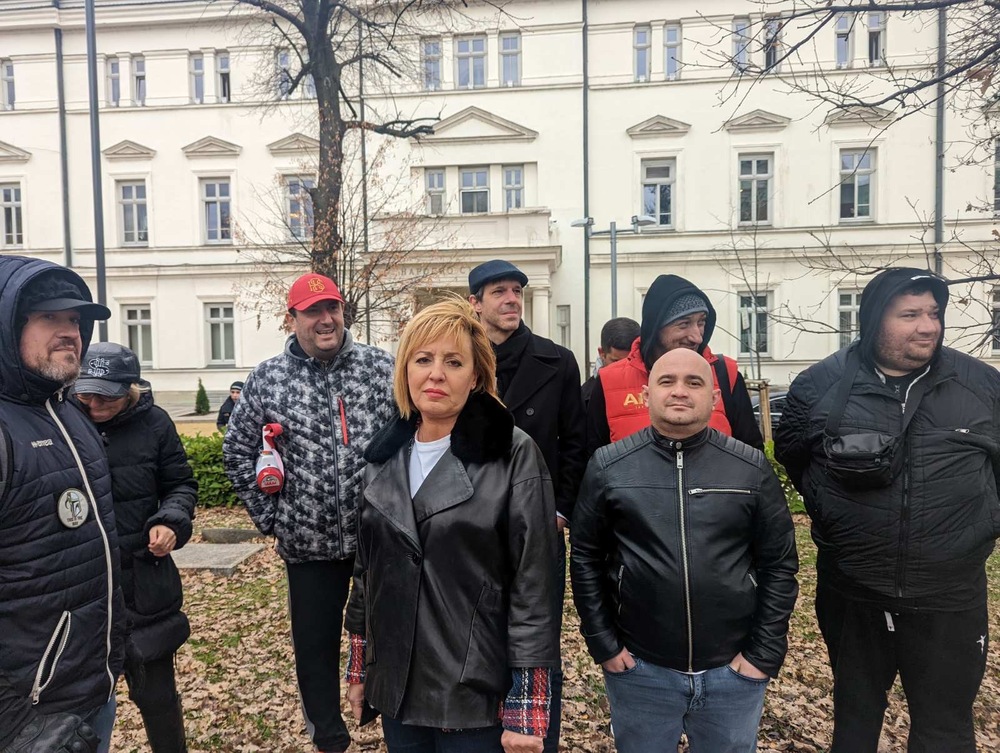 Мая Манолова: Чрез хартиените бюлетини мафията си връща контрола над държавата​