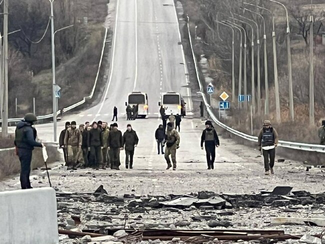 Украйна и Русия си размениха по 50 военнопленници