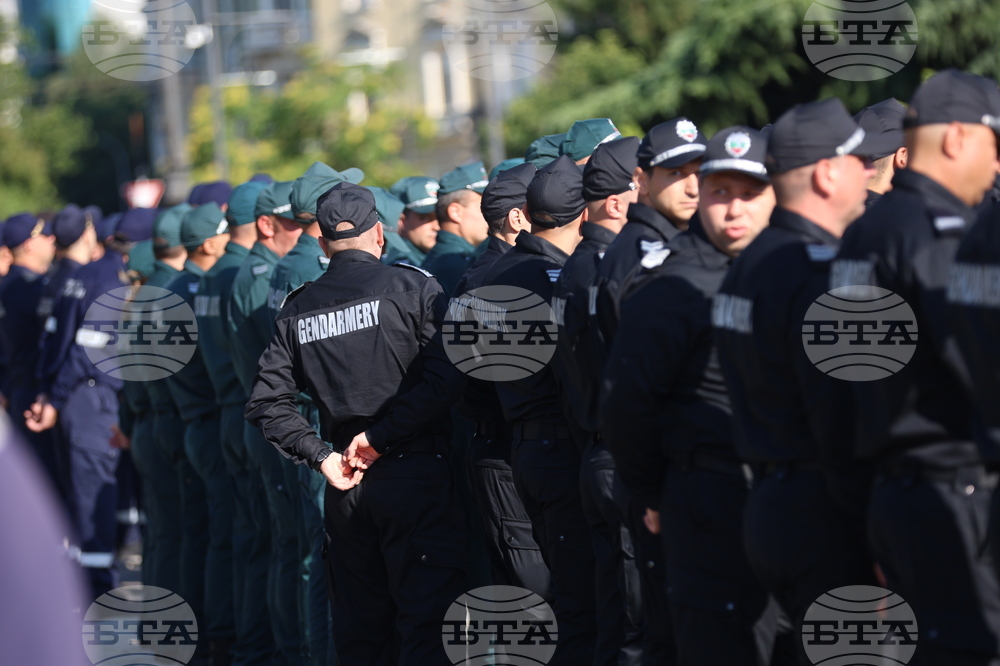 Паметник на незнайния воин - тържествена церемония по случай 145-годишнината на МВР