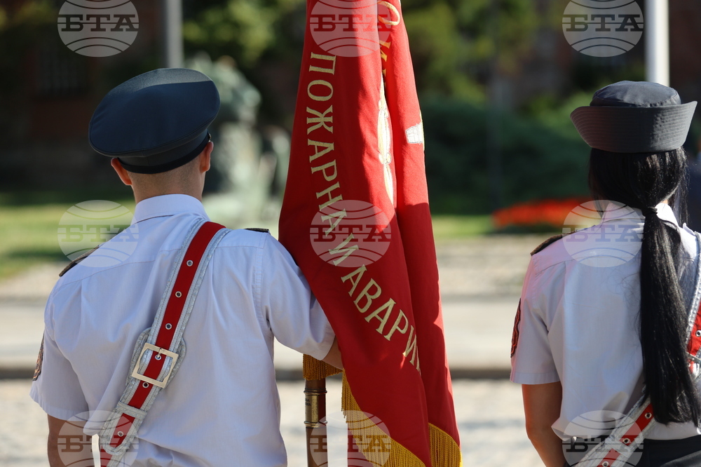 Паметник на незнайния воин - тържествена церемония по случай 145-годишнината на МВР