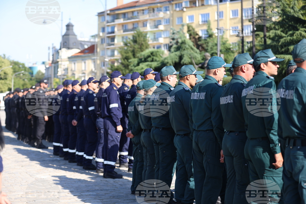 Паметник на незнайния воин - тържествена церемония по случай 145-годишнината на МВР
