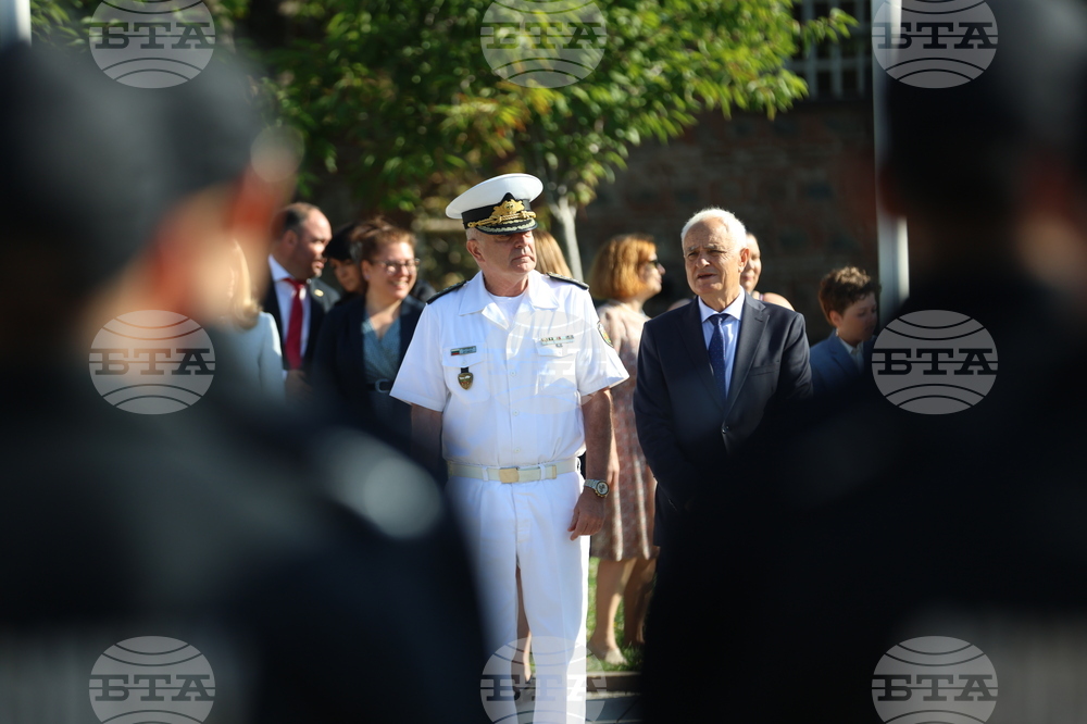 Паметник на незнайния воин - тържествена церемония по случай 145-годишнината на МВР