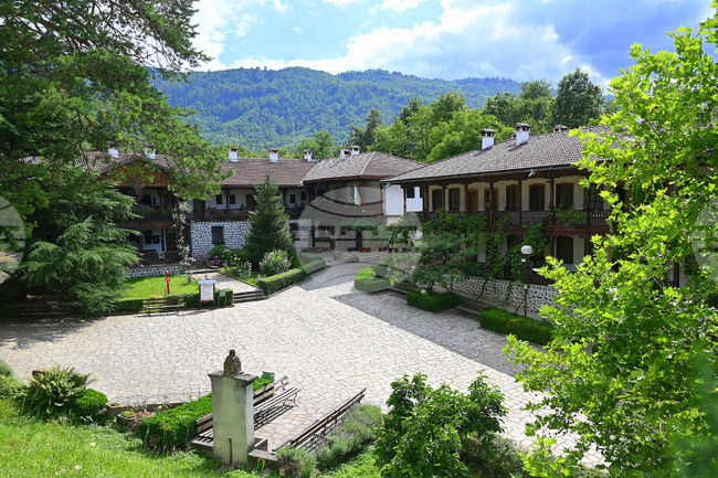 Participants to Visit Klisura Monastery