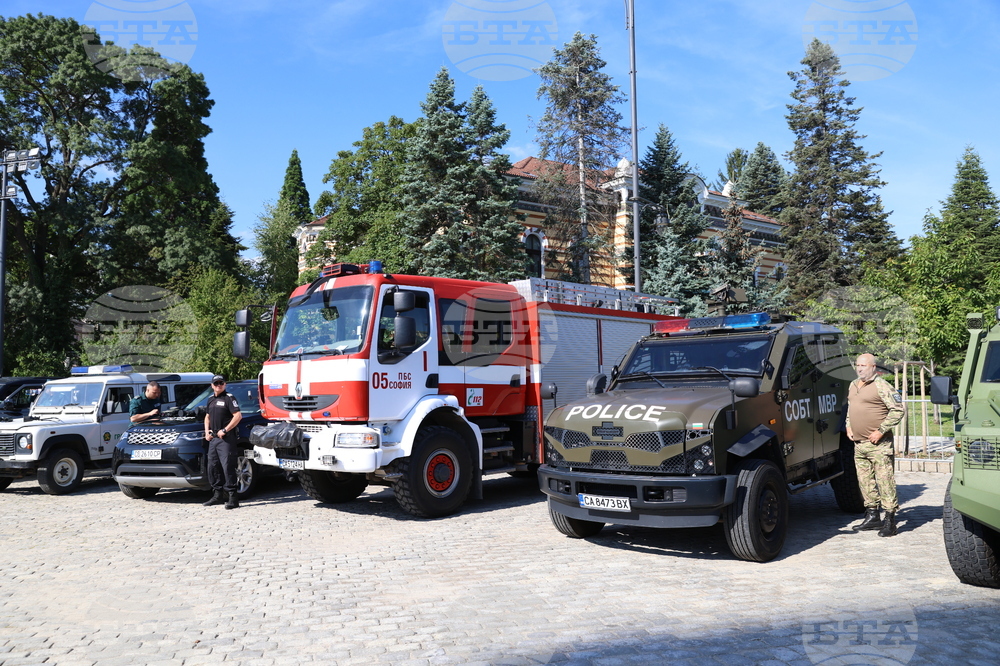 Паметник на незнайния воин - тържествена церемония по случай 145-годишнината на МВР