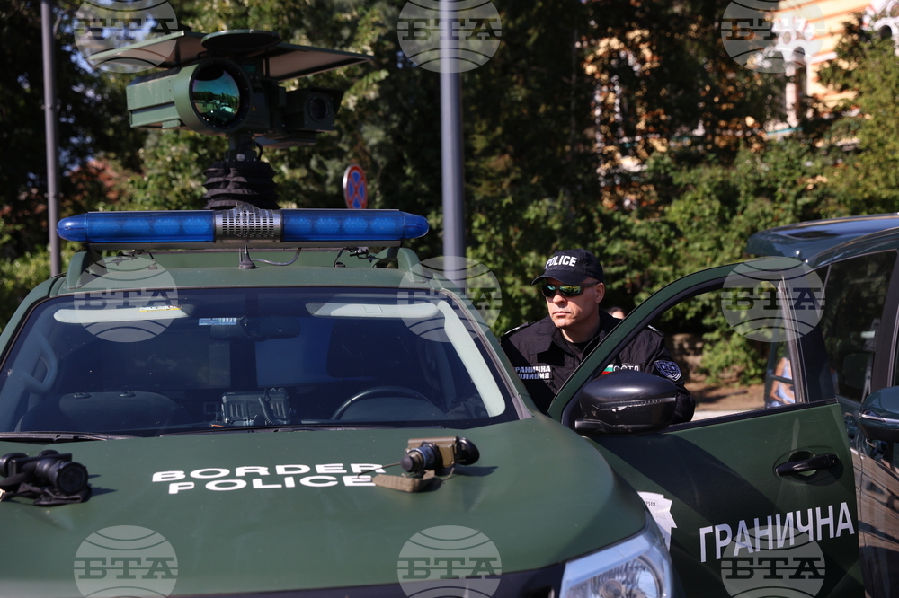 Паметник на незнайния воин - тържествена церемония по случай 145-годишнината на МВР