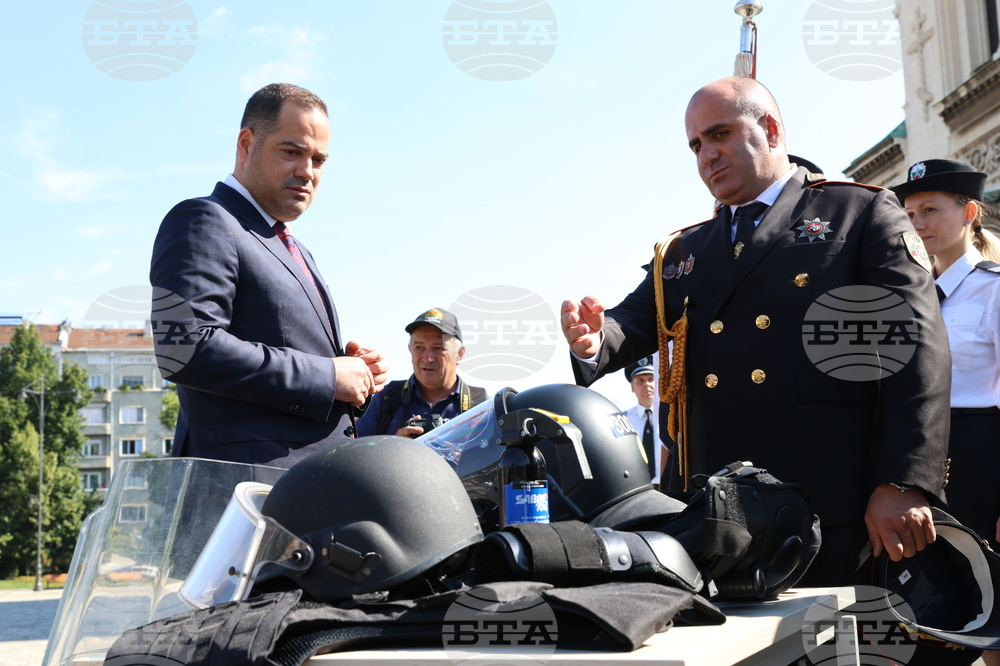 Паметник на незнайния воин - тържествена церемония по случай 145-годишнината на МВР