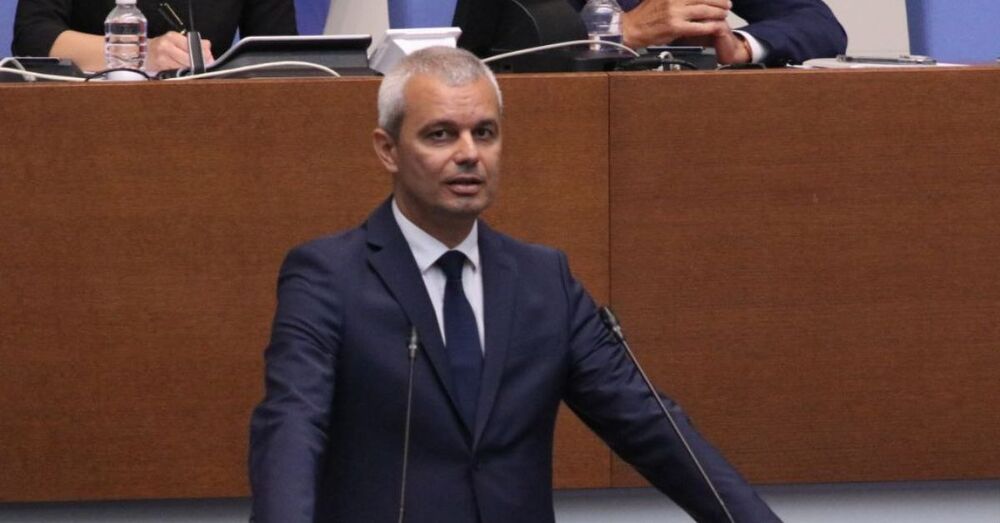 Костадинов: Държавата няма да бъде жертва на амбициите на ДПС да я управлява
