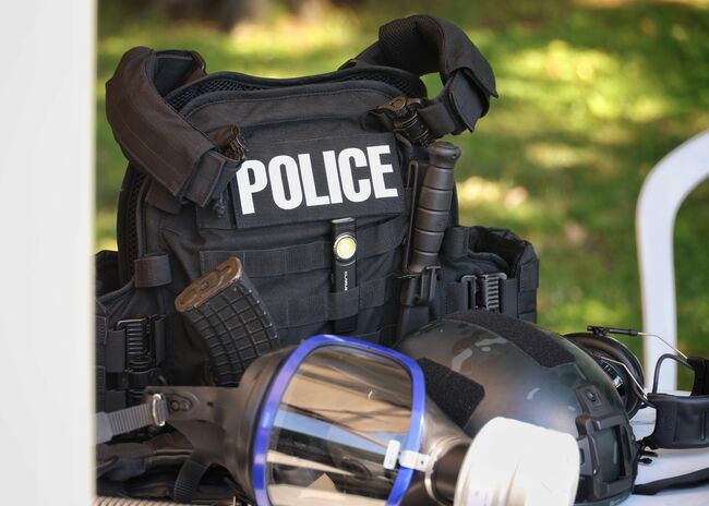 Сръбската полиция арестува трима души за склоняване на непълнолетна към проституция