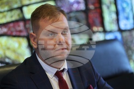 Министерство на младежта и спорта - пресконференция - Петър Младенов