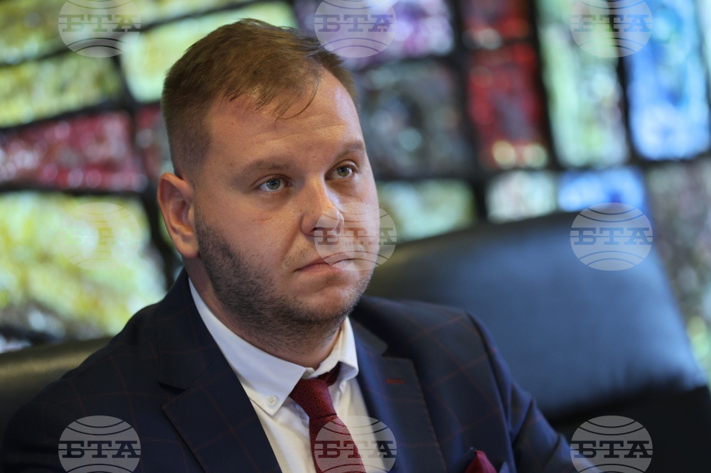 Министерство на младежта и спорта - пресконференция - Петър Младенов