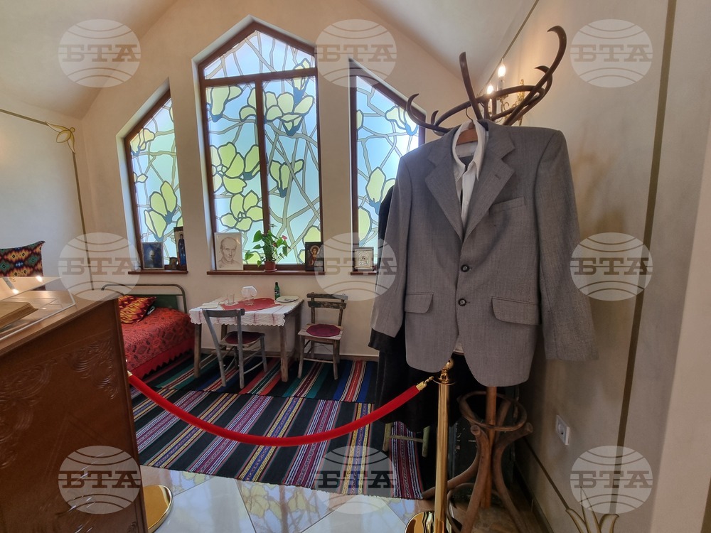 Село Коньово - „Дом на доброто“ - мемориален комплекс