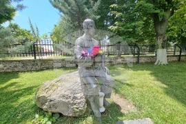 Село Коньово - „Дом на доброто“ - мемориален комплекс