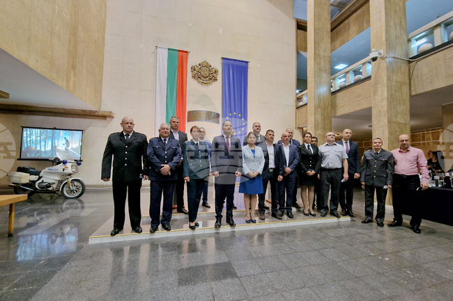  МВР - церемония по награждаване на служители