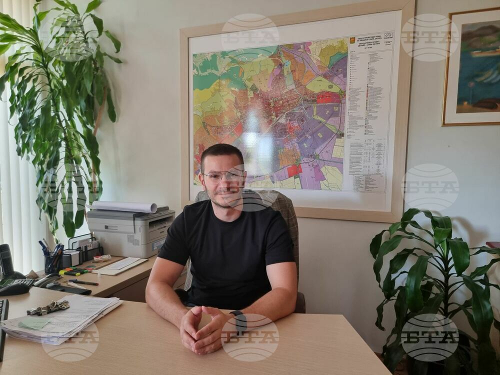 С архитектурен конкурс ще се търси решение за нова визия на ул. "Пазарска" и площада зад Универсалния магазин в Стара Загора