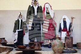 Село Пчеларово - читалище - етнографска сбирка