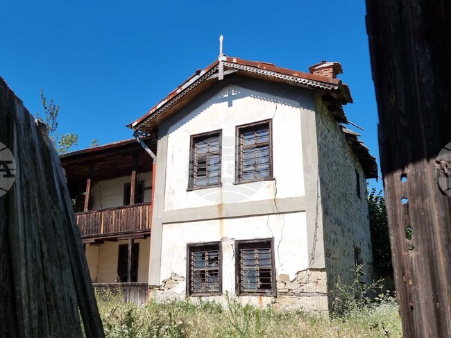 Село Пчеларово - къща-музей 