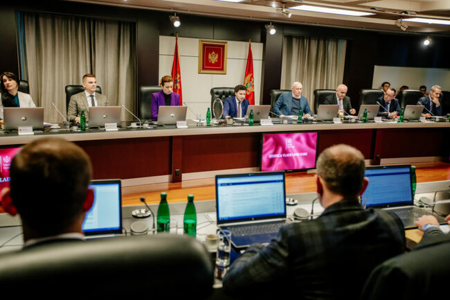МИНА: Черногорското правителство сформира десет нови работни групи за преговорите с Европейския съюз