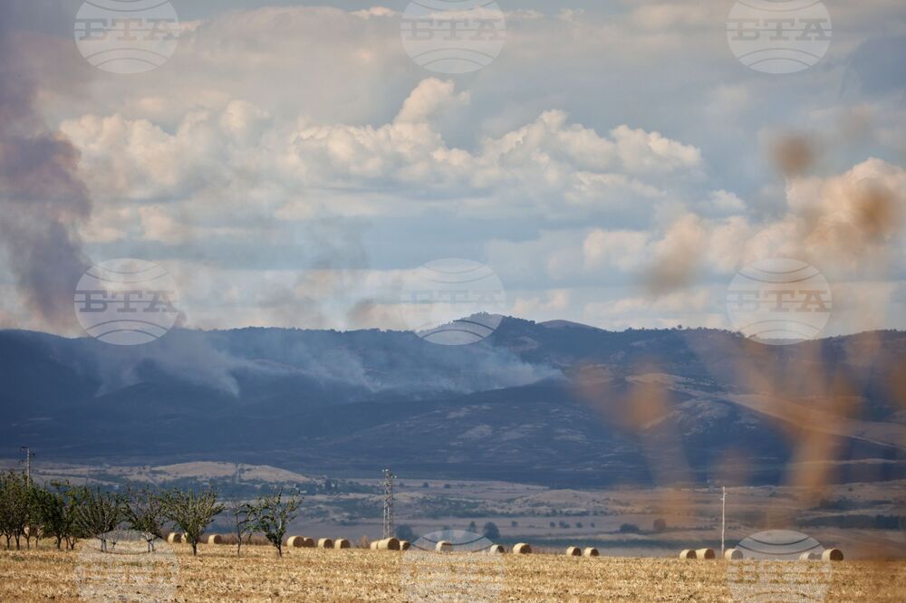 Бургас - квартал „Банево" - пожар