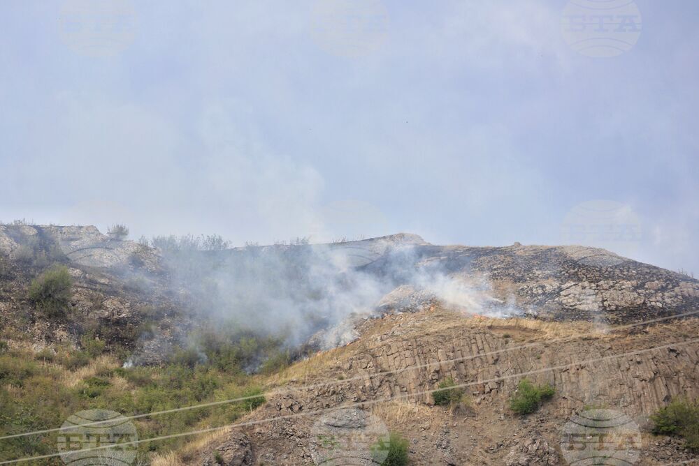 Бургас - квартал „Банево" - пожар