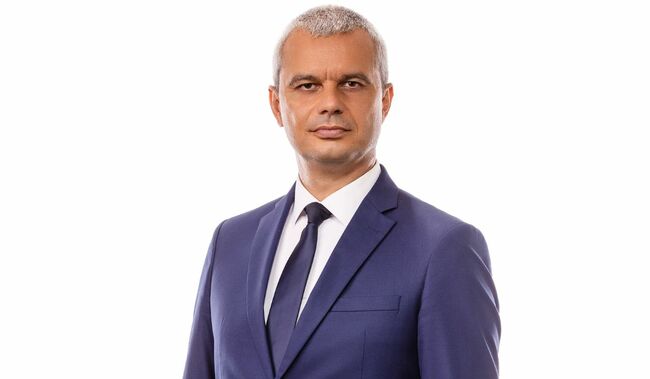 Костадин Костадинов призова в позиция Румен Радев да се противопостави на разделянето на България, Румъния и Хърватия по пътя за Шенген