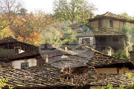 Есен в Родопите - село Ковачевица