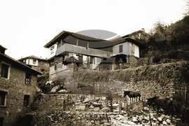 Есен в Родопите - село Ковачевица