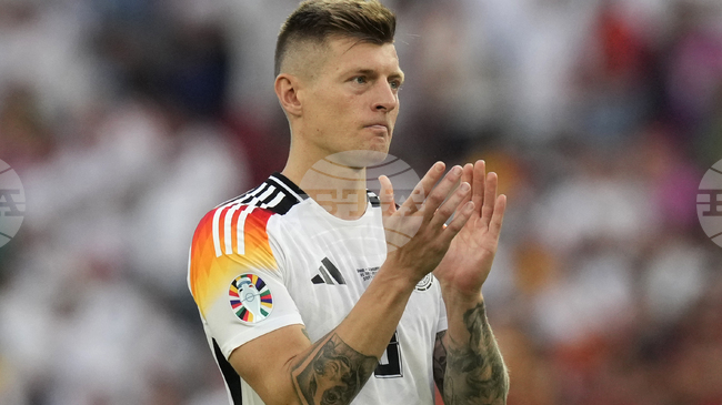 Тони Кроос ще бъде удостоен с най-високото федерално отличие в Германия