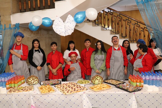 Община Банско: Кулинарно-цветна трудова борса „Малките жестове на приятелството“